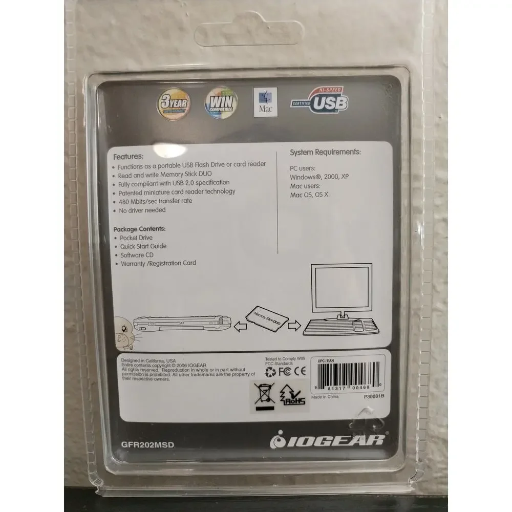 IOGEAR USB 2.0 Pocket Card Reader/Writer (Model: GFR202MSD)